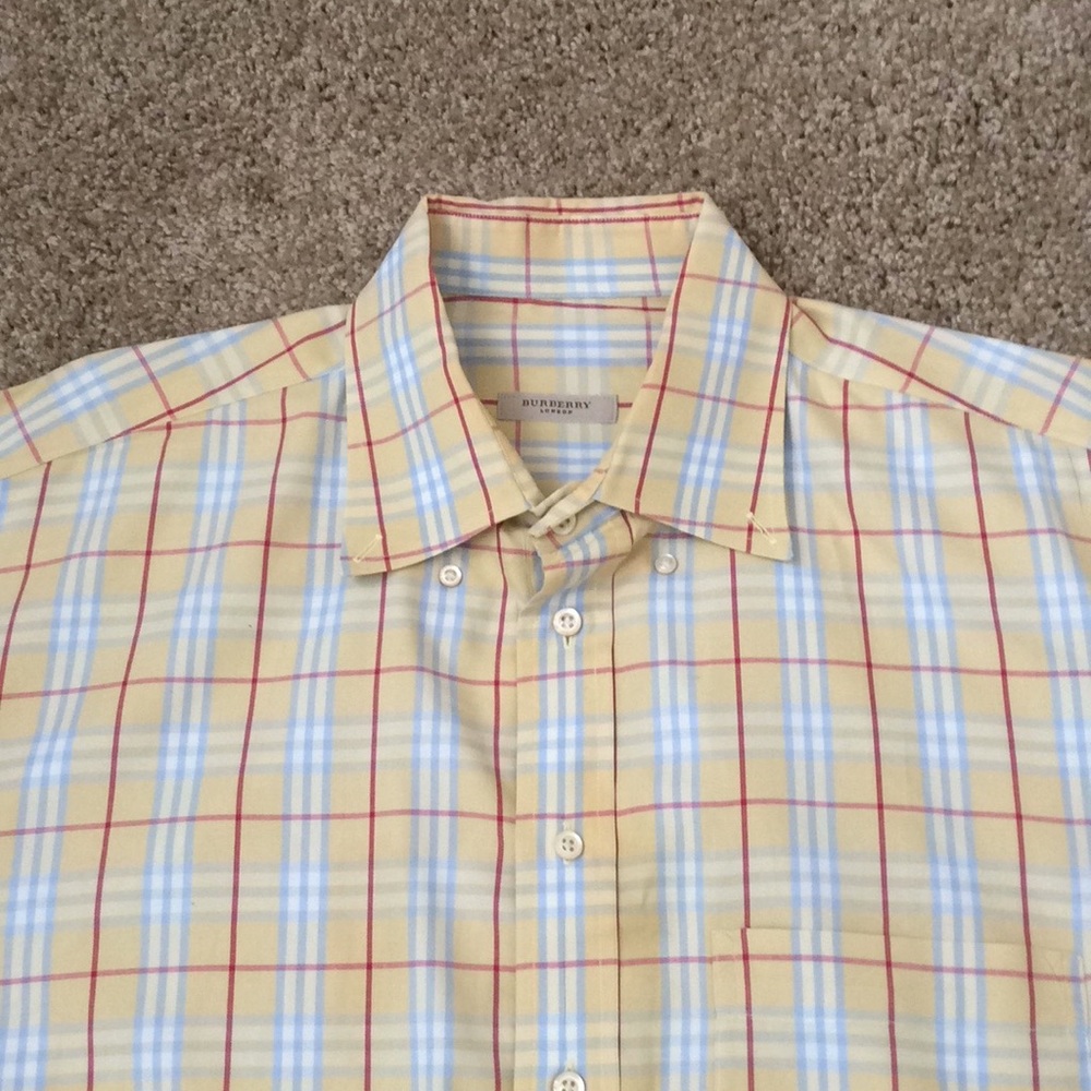 Men’s Burberry Button Down Shirt
